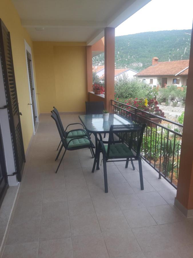 Apartmani Ana Cres Dış mekan fotoğraf