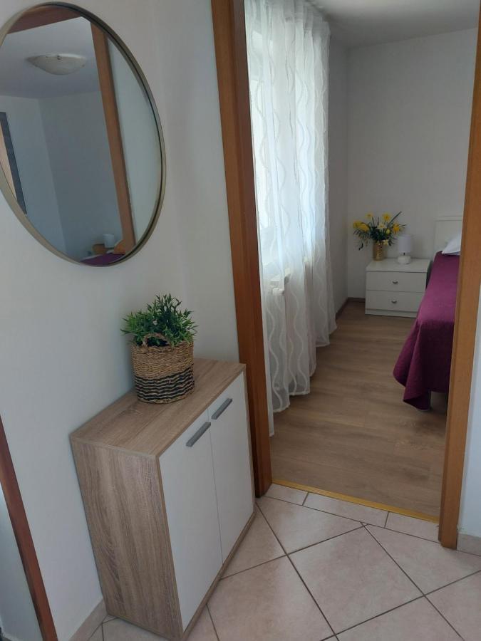 Apartmani Ana Cres Dış mekan fotoğraf