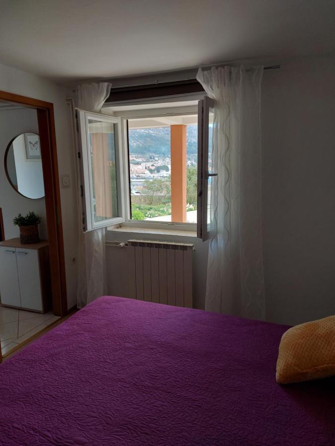 Apartmani Ana Cres Dış mekan fotoğraf