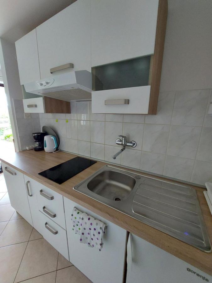 Apartmani Ana Cres Dış mekan fotoğraf