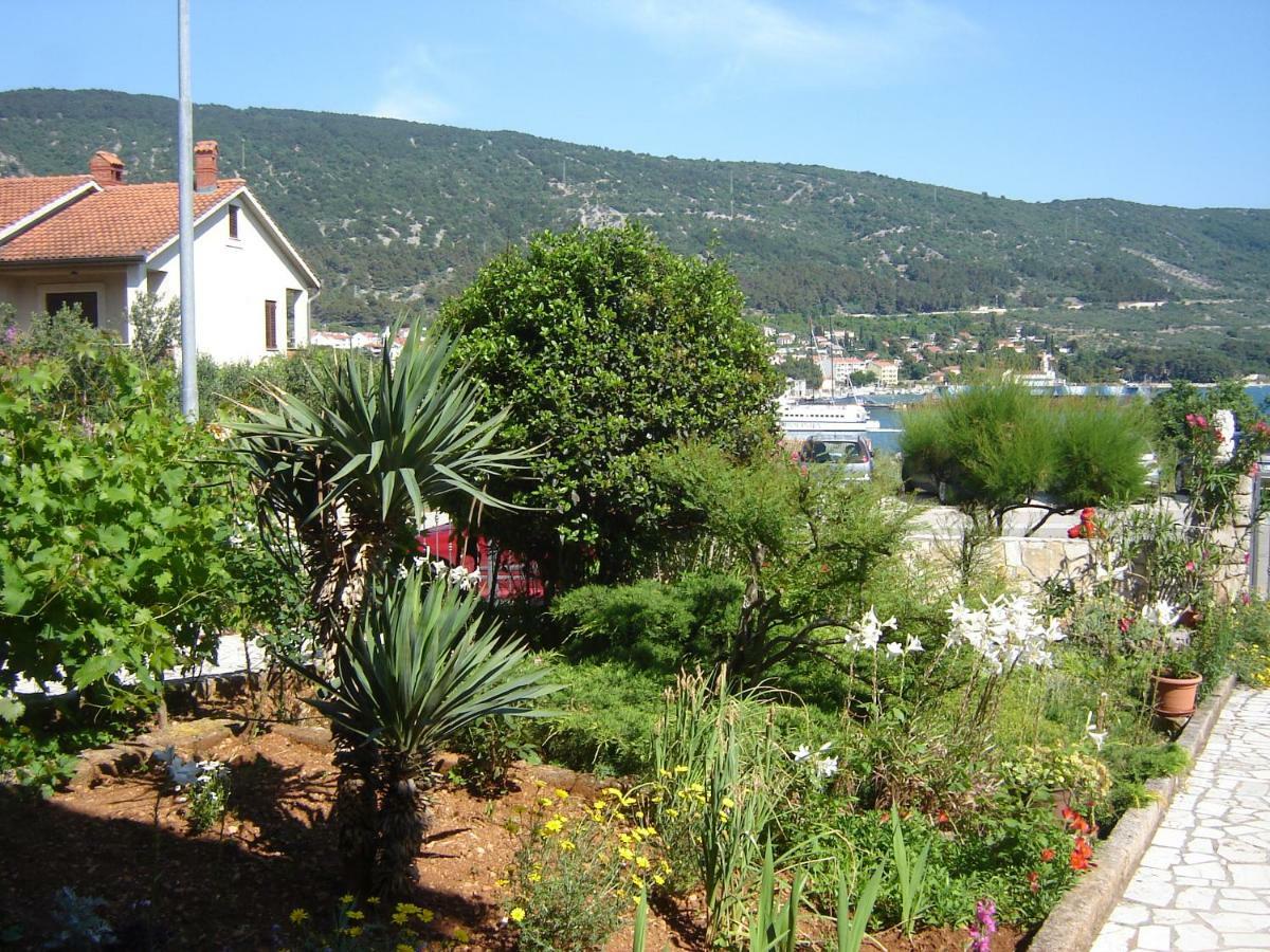 Apartmani Ana Cres Dış mekan fotoğraf