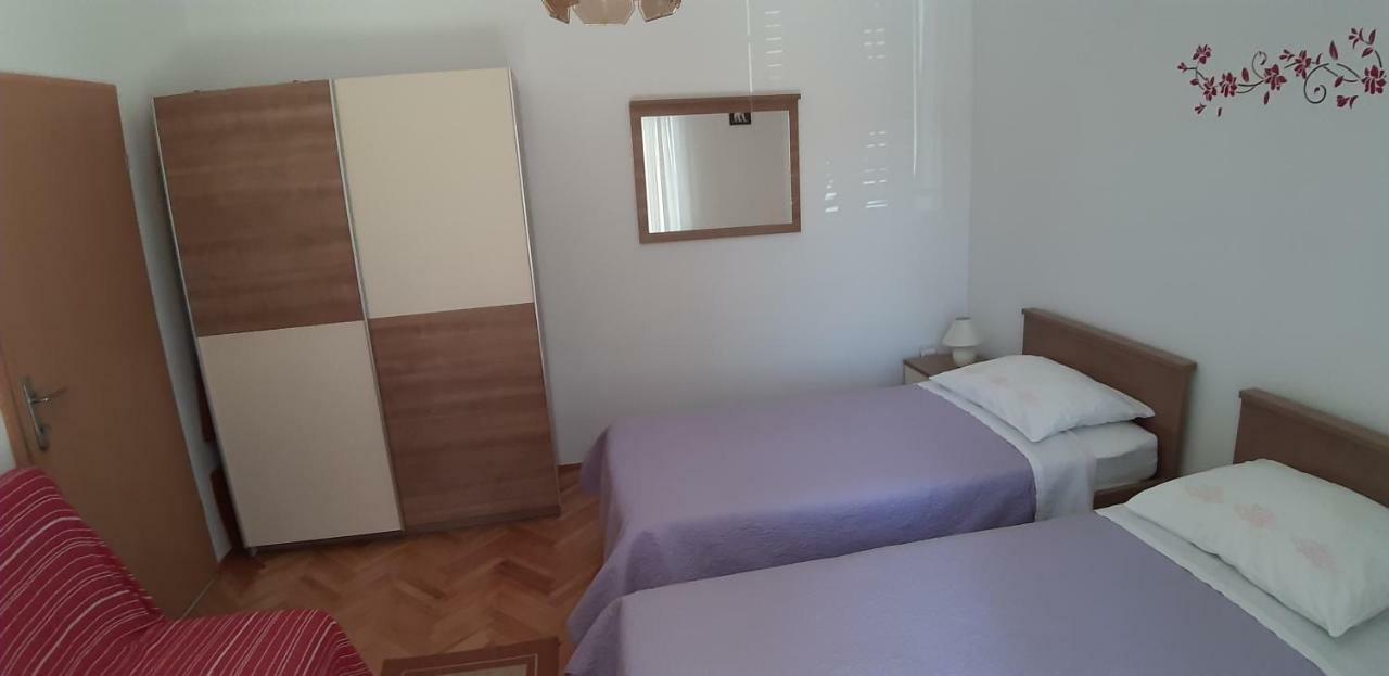 Apartmani Ana Cres Dış mekan fotoğraf